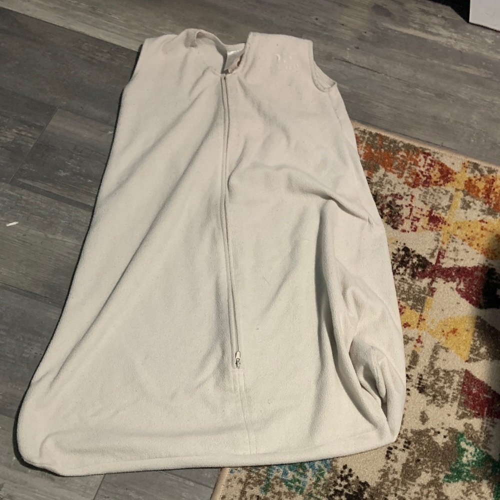 Light Cream Sleeveless Zippered Sleep Sack